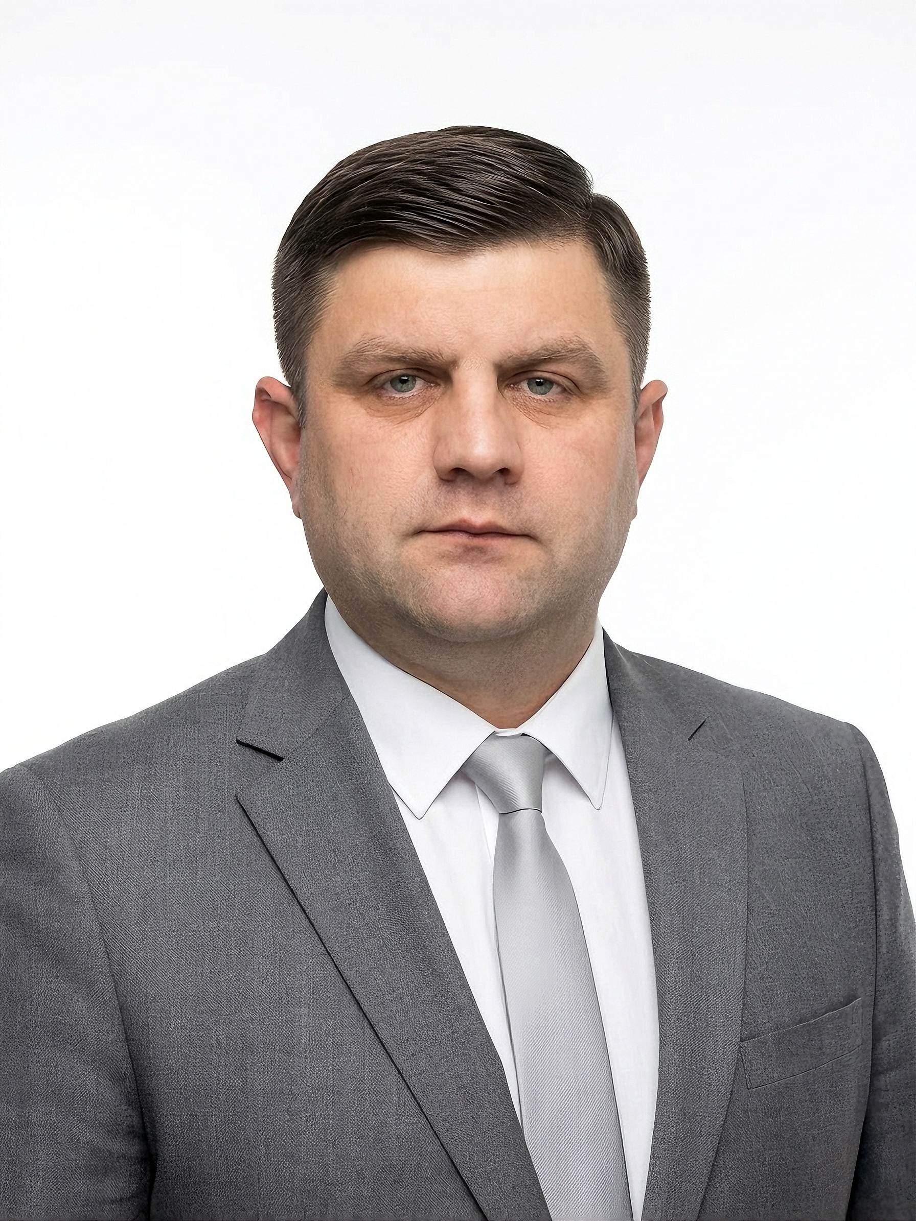 Permise de muncă, coduri IDNP, absențe și încetarea contractului: cum gestionezi corect angajații cetățeni străini<br>